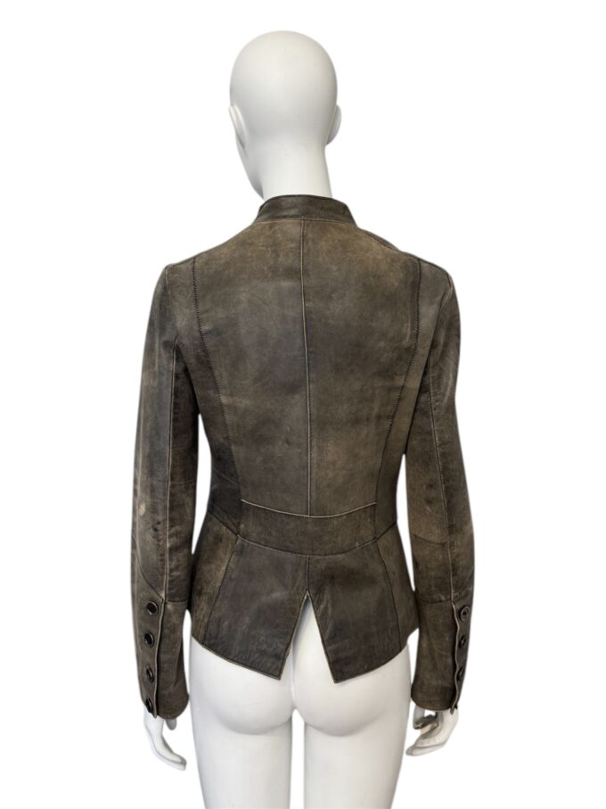 Veste marron en cuir patiné