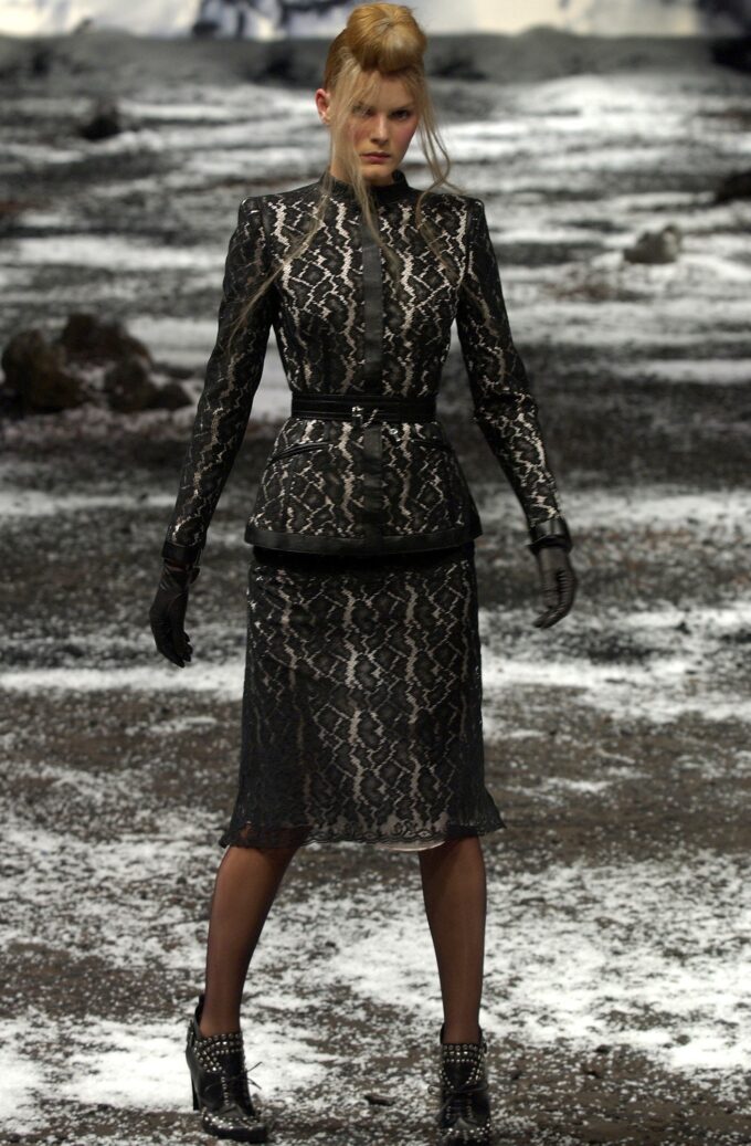 Jupe Alexander McQueen F/W 2003