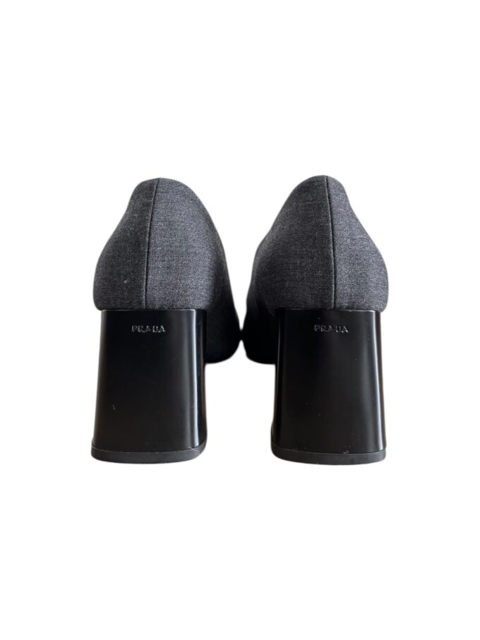 Escarpins Prada F/W 1999